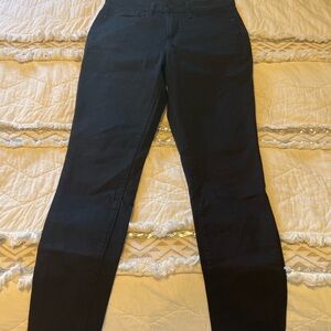 Denizen from Levi's Women’s High-Rise Skinny Black Pants